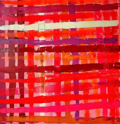 Bunte Streifen in Rot- und Pinktönen, strukturiert und lebhaft angeordnet.
